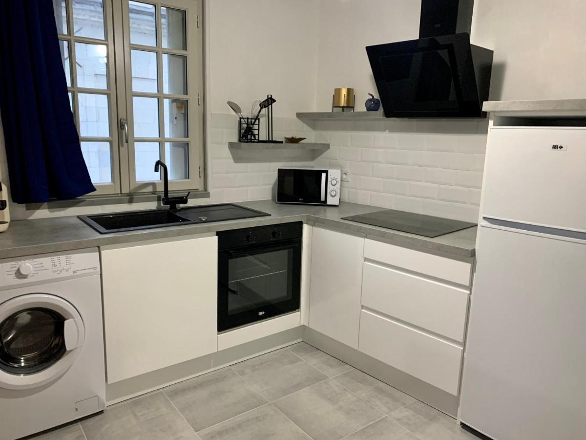Appartement Les Bleuets - Centre Ville De Saumur Esterno foto